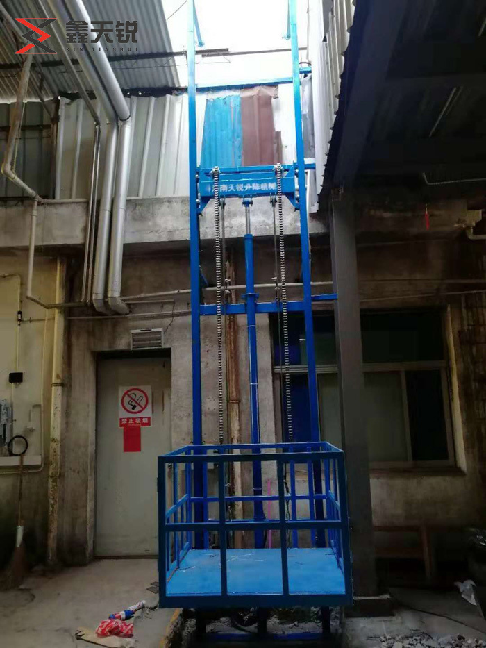 赣州导轨式升降货梯